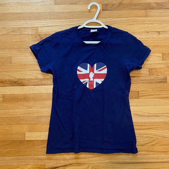 PORT & COMPANY Ring Spun Blue Short Sleeve T Shirt with Queen Elizabeth Size M - Picture 7 of 7